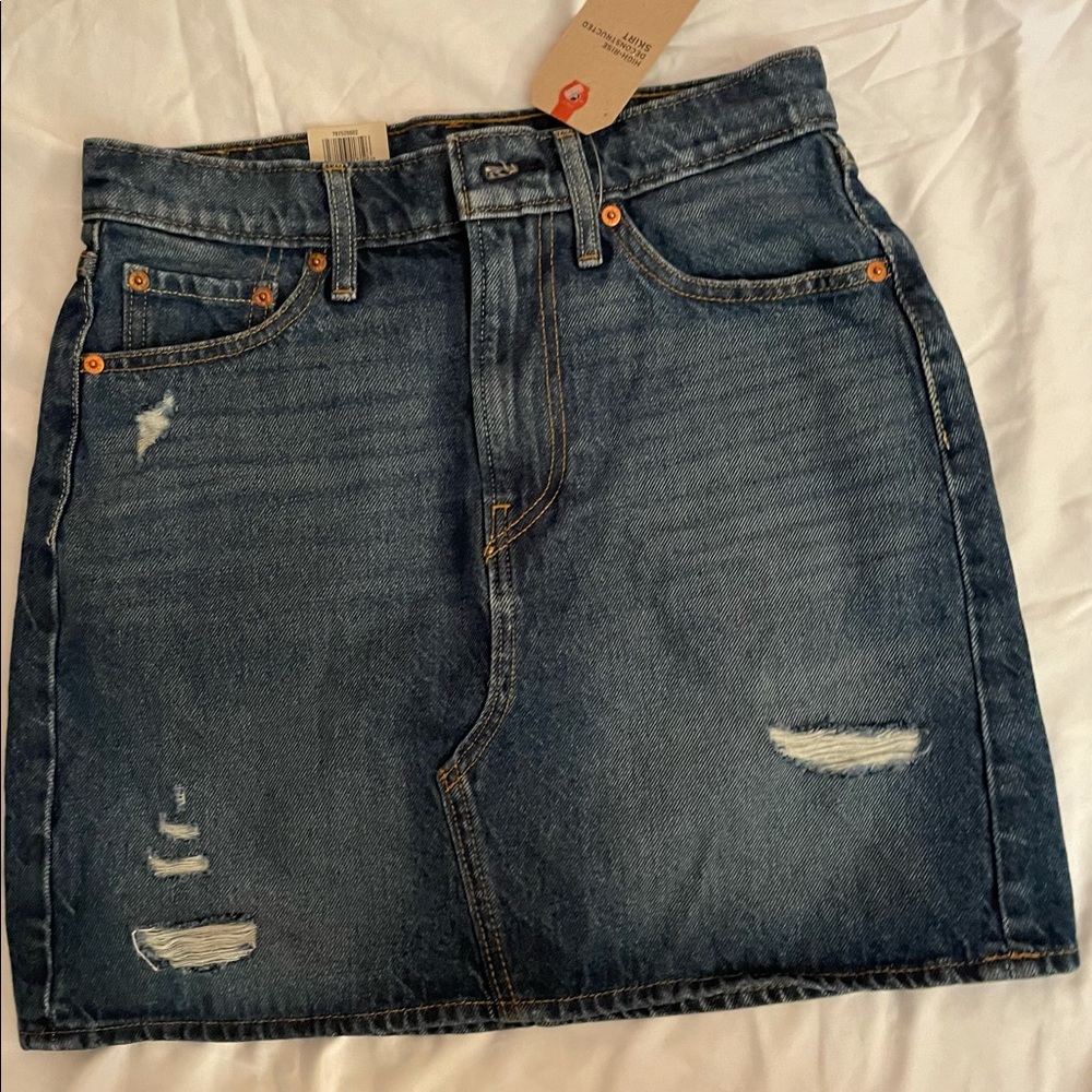Levi’s Denim Mini Skirt